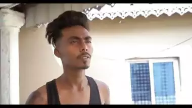 Indian Bhabhi Alone Fantasy Sex With 18 Year Old (Hindi Sex)