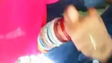 Shy Newly Married Bhabhi Blowjob Dewar In Khet