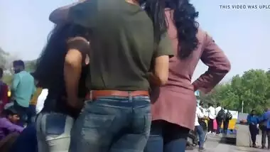 Indian Ass Jeans 