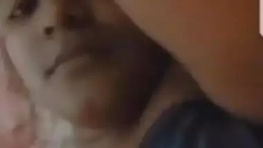 Bangladeshi girl huge boobs showing viral clip