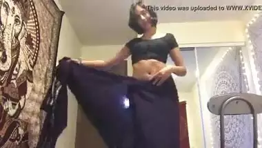 Indian desi nri student doing her part time job indian sex video