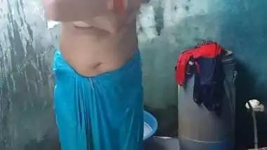 Hamirpur Bhabhi Sex In Jungle Xxx Sex Videos Himachal - Xnmx indian sex videos on Xxxindiansporn.com