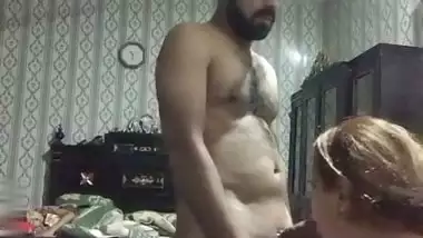 Cum slut wife makes her husband’s dry in Pakistani porn