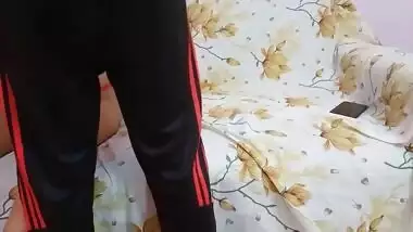 Porn Video Dekh Rhi Bahan Ko Bhai Ne Choda - Fuck Stepsister