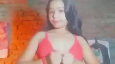 Desi Hot Village Maal Showing Boobs