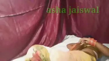 Devar's friend gives a fuck to Asha Bhabhi