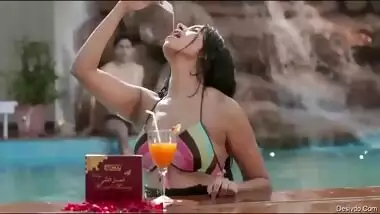 Maushumi Udeshi Hot Honey AD video