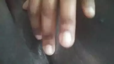 Sri Lankan wife cunt in close up vagina juice...