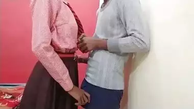 Indian school lovers big cock MMS