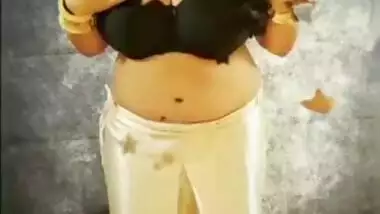 Breasty Bhabhi striptease show seduction clip