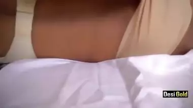 Desi Aunty, Desi Bhabhi And First Night In Enjoy With Clear Hindi Audio