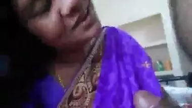 Amazing Blowjob MMS Of Sexy Telugu Aunty