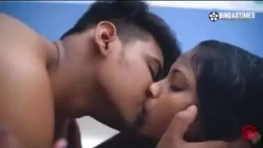 Winning Desi girl sucking and riding girthy XXX dick in sex movie