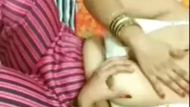 Desi Cute Bhabhi Blowjob and fucked