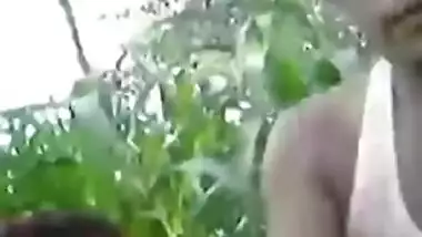 Desi Outdoor Porn Of Beautiful Kashmir Bhabhi