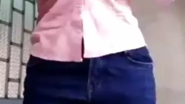 Beutiful Indian Desi Girl Teasing me on Camera