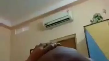 Indian Hot Young girl fucking