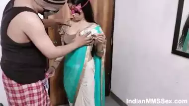Beautiful Hot Indian Wife In Traditional Saree Giving Blowjob And Fucked Hard