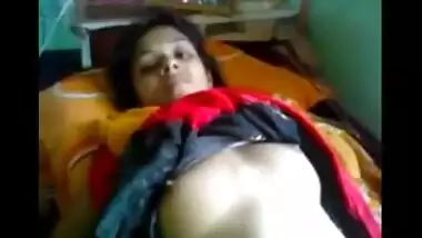 Indian hot blowjob by unsatisfied horny desi bhabhi to ex-lover