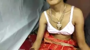 Tamil Anita ki chudai in Red saree with Indian...