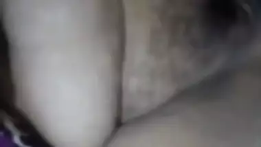 Desi Bhabhi Shows Her Pussy On Video Call