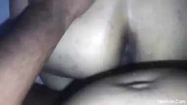 Delhi bhabhi fucked in doggy