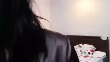 Horny indian aunty nude video call to nephew