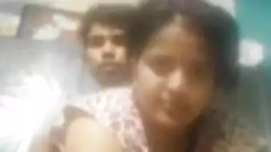 DIRTY DESI CHEATING BITCH ENJYOING WITH BF