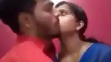 Desi college lover secret sex in cyber cafe