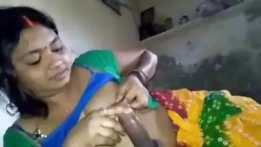 Desi Bangali Sexy bhabhi updates