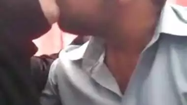 Desi pakistani kissing boobs sucking selfie