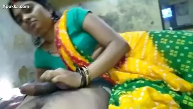 3x Bf Bidesi - Sexy bhabi handjob updates indian sex video