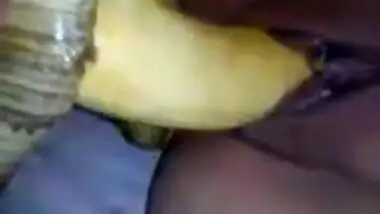 Gril play with banana xxx Indian video