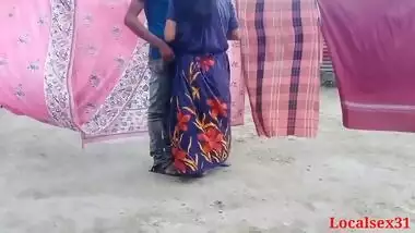Indian Desi Couple Fuck Outdoor In Public Places