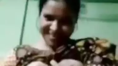 Married Bhabi Showing