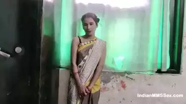 Fucking Cute 18 Year Old Indian Sali While Wife Is Out For Shopping