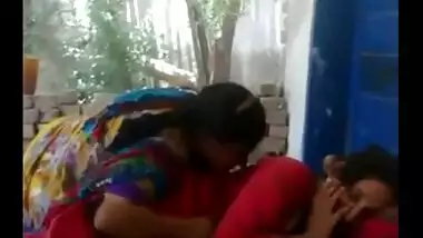 Village girls’ masti hot lesbian smooch outside home