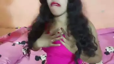 Desi Indian Girl Trying Hardcore