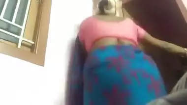 desi indian tamil aunty cam teasing