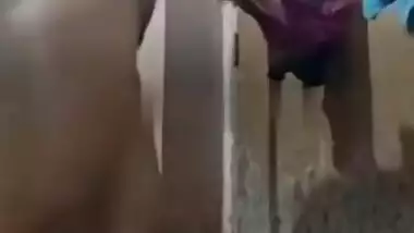 Update Desi Cute Girl Bathing