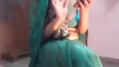Gujarati Bp Video Moklo - Desi girl cam show indian sex video