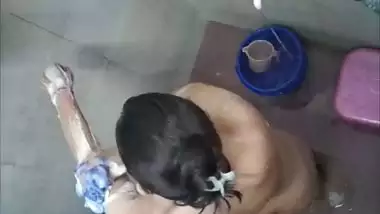 Office colleague naked bathing top angle viral MMS