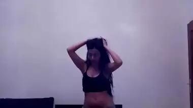 Indian Babe Sexy Dance – Movies