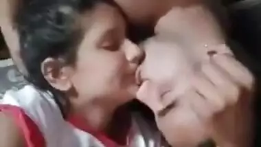 Desi couple New Leaked mms at home with Hindi Audio 2