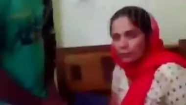 Nice Blowjob By Sexy Punjabi Aunty