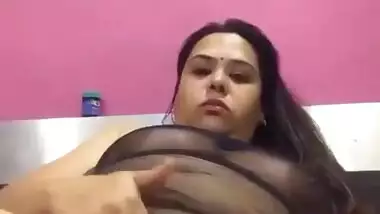 Big boobs Randi bhabhi Simran hard Fingering her Juicy Pussy