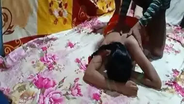 maine priya bhabhi ki jam ke kar di thukai,fir boli bahut 