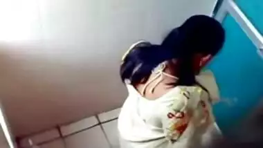 Indian Toilet Cam 