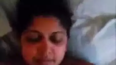 Erotic And Nice Blowjob Video Of Busty Mumbai Aunty