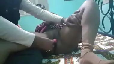 English momxxx indian sex videos on Xxxindiansporn.com